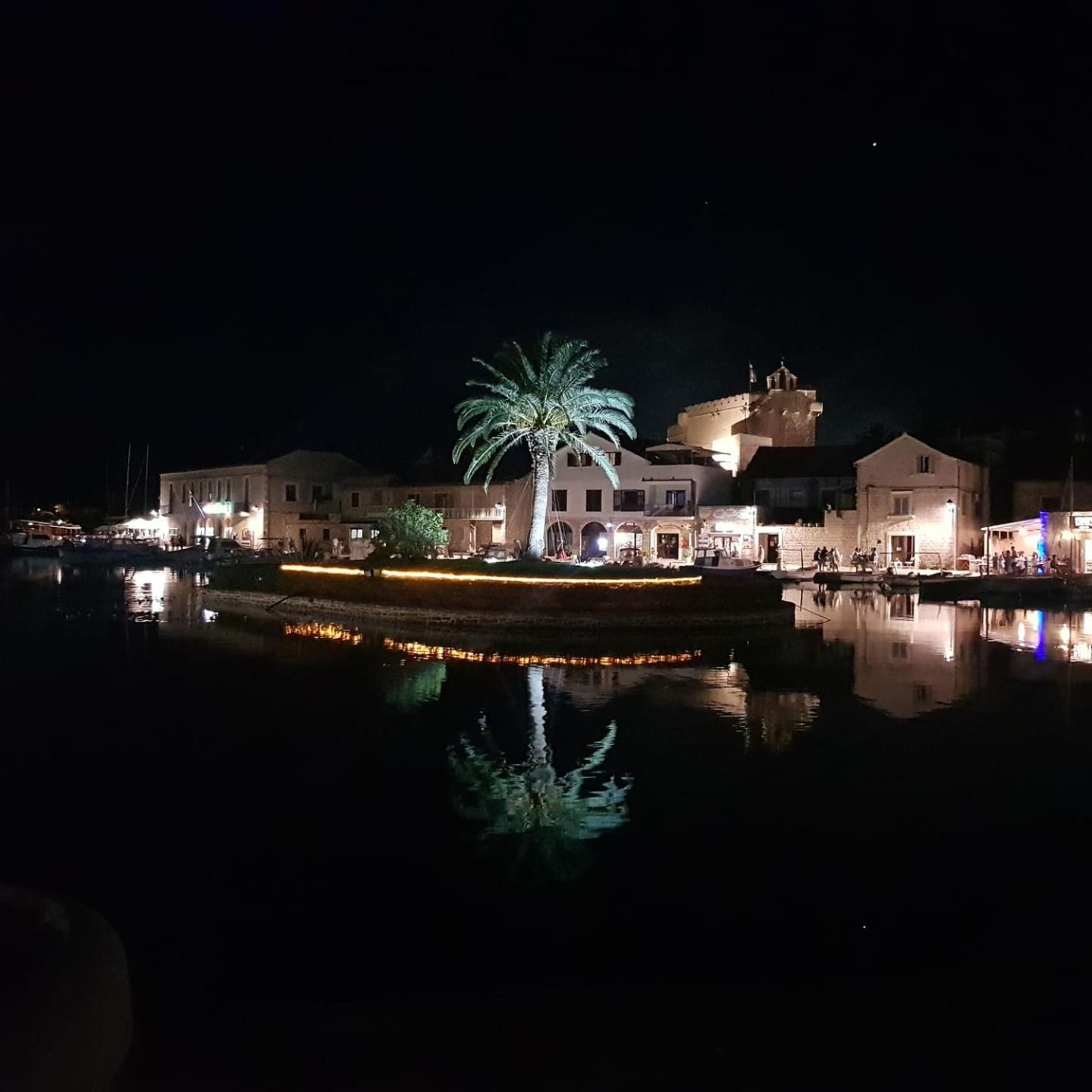 Hvar Architect'S House Pitve Екстериор снимка
